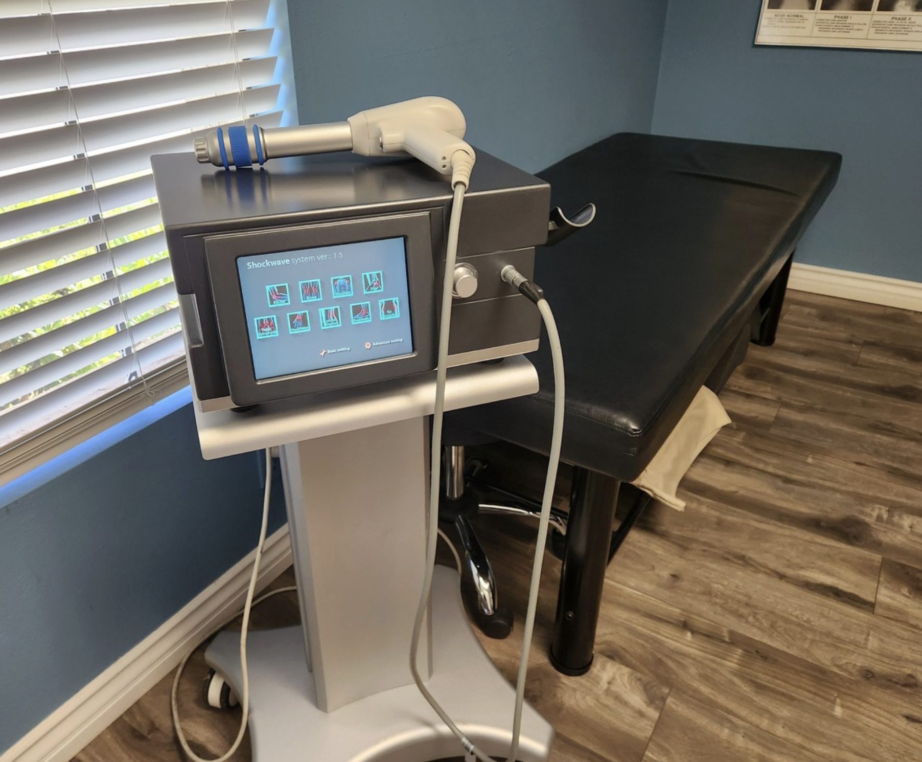 Shockwave therapy treatment at Bolt Chiropractic